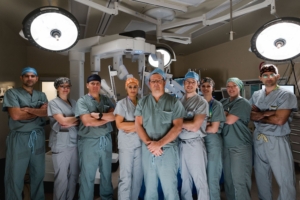 Surgeons & Nurses with the donation funded da Vinci Surgical robot
