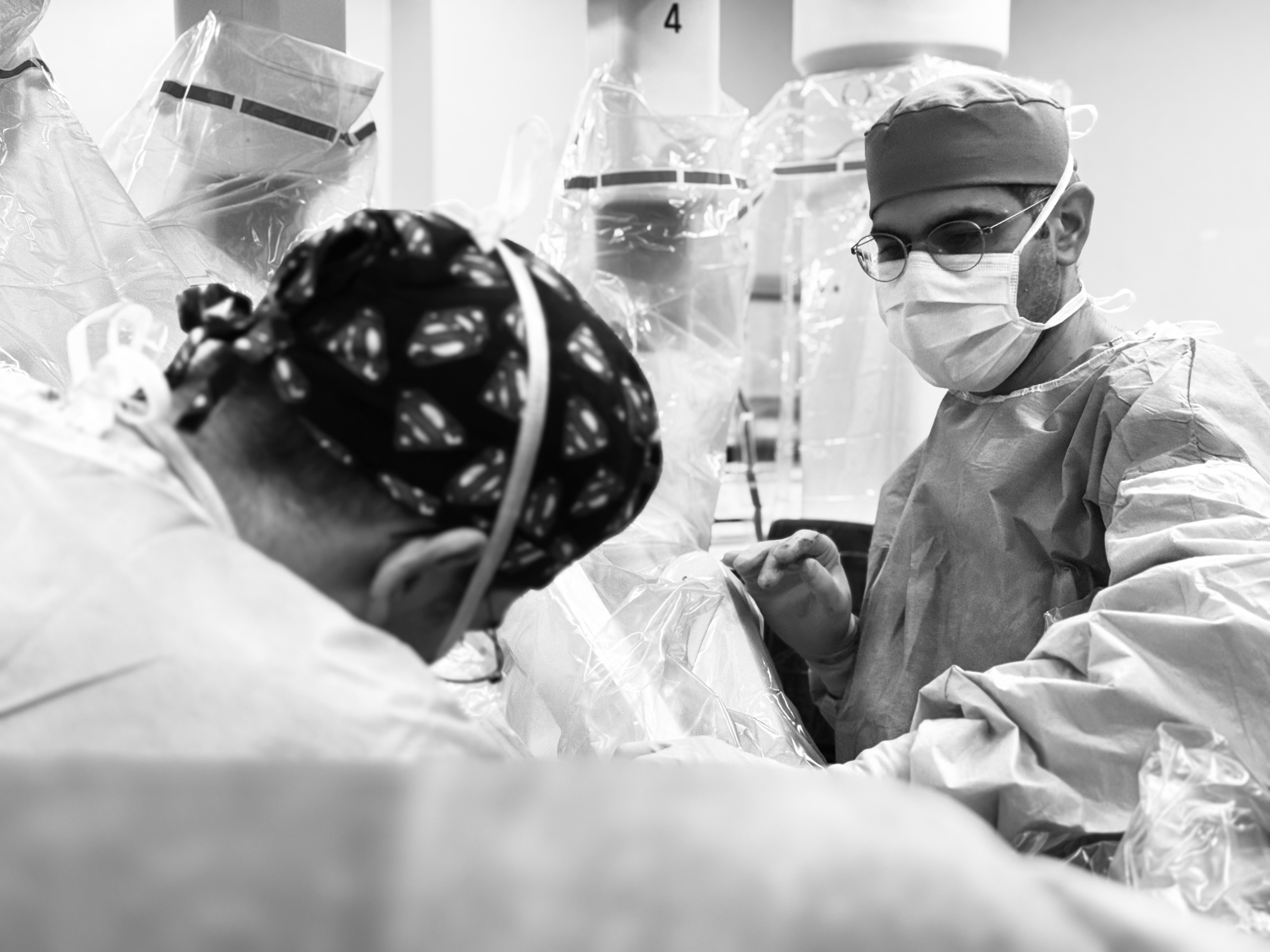 Khorasani Brothers operating on a patient at Royal Jubilee Hospital with the d Vinci Surgical Robot