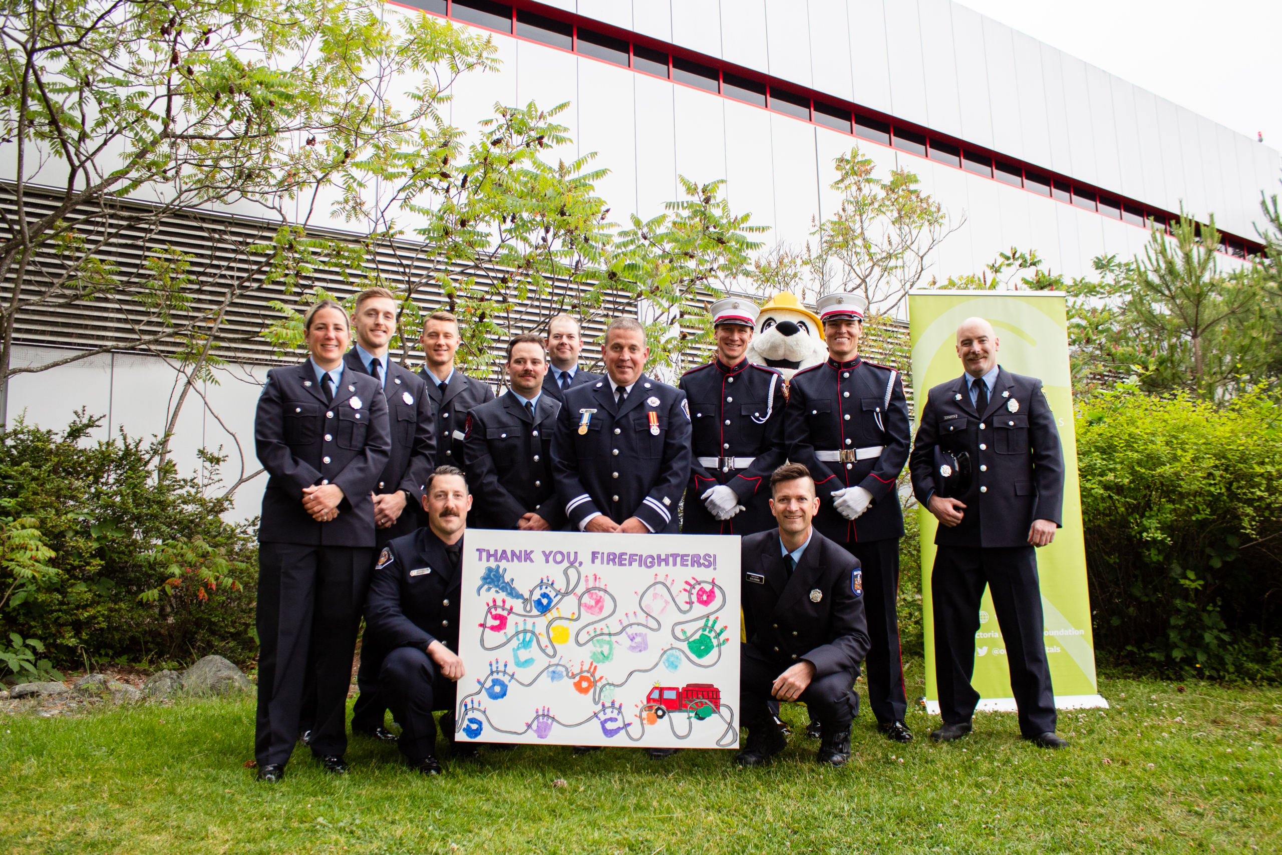 Members of the PFFGV with Colleen Bronson, Director of Philanthropy, Victoria Hospitals Foundation outside of Victoria General Hospital
