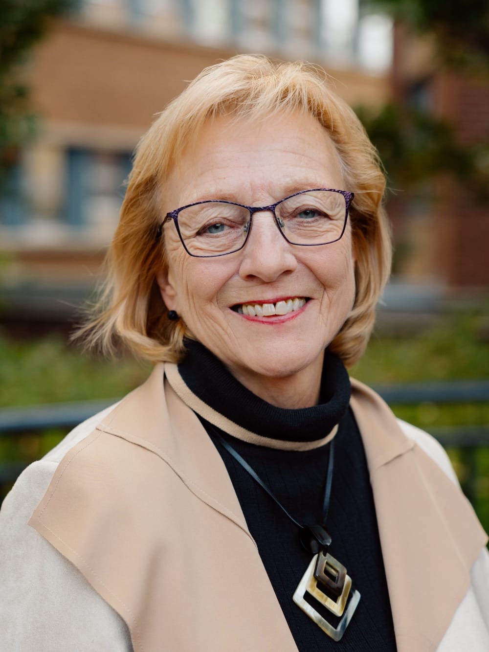 Sharlene Smith, VHF Board Member and owner of CommPlan Canada