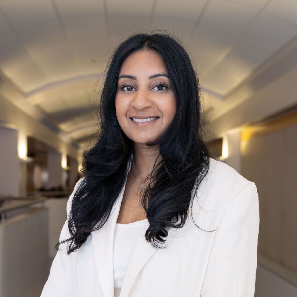 4V4A0427web Shaveeta Jnagal, 33 year old colon cancer patient at Royal Jubilee Hospital (RJH) in Victoria BC